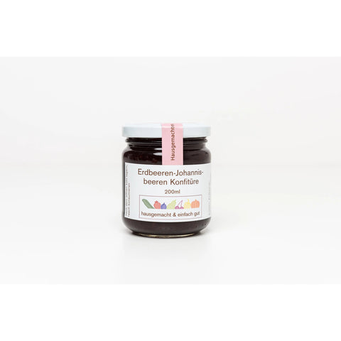 Erdbeeren-Johannisbeeren Konfitüre